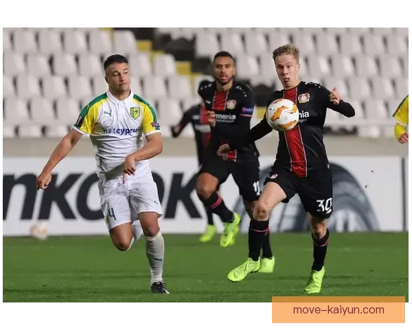 巴雷拉在中场调度中的表现稳健,持续提升球队竞争力 巴雷拉在中场调度中的表现稳健,持续提升球队竞争力